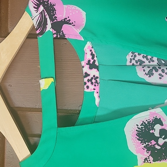 J. CREW Blouse - Picture 4 of 7